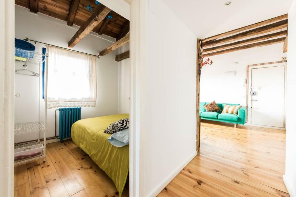 Atico De Mowgli - Sol Lejlighed Madrid Eksteriør billede